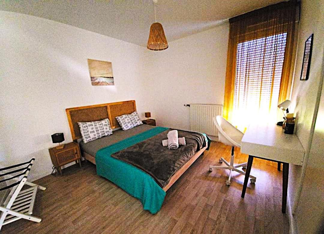 Superbe Appartement ,Proche De Paris, Dans Residence Privee , Ideal Familles, Parking Et Wifi Gratuits! ! ! Vitry-sur-Seine Ngoại thất bức ảnh